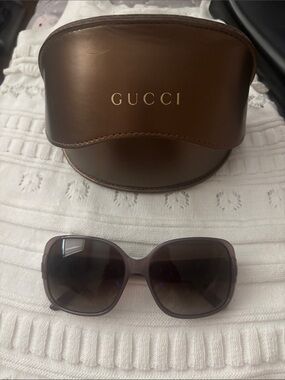 Gucci Women's Brown Sunglasses with Gradient Lenses